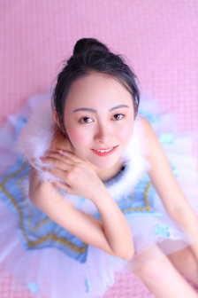 《上流社会》韩国电影观看